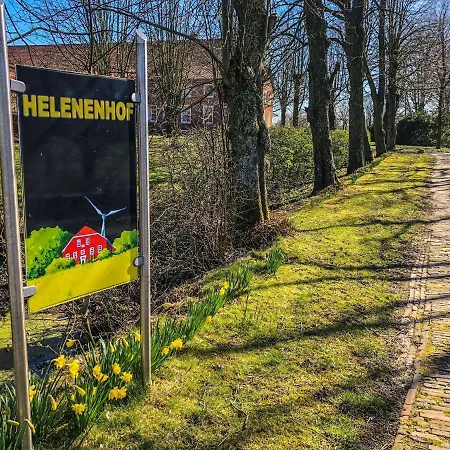 Ferienwohnung Im Idyllischen Gulfhof Krummhoern Exterior photo